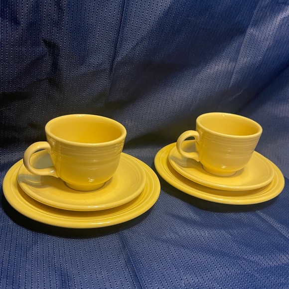 Fiestaware Dessert Set for Two in Sunflower light yellow Six Pieces KKB - Picture 6 of 11